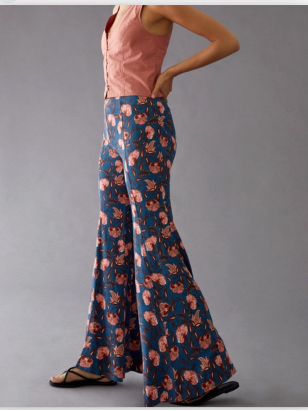 Anthropologie Drapey Floral Flare Bell Bottom Pants Blue Size 0 NWT